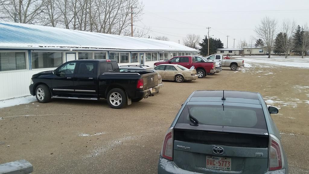 Raval Paradise Motel And Rv Park Youngstown 외부 사진