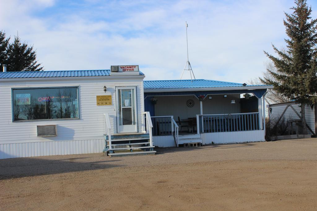 Raval Paradise Motel And Rv Park Youngstown 외부 사진